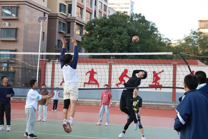在与联赛劲